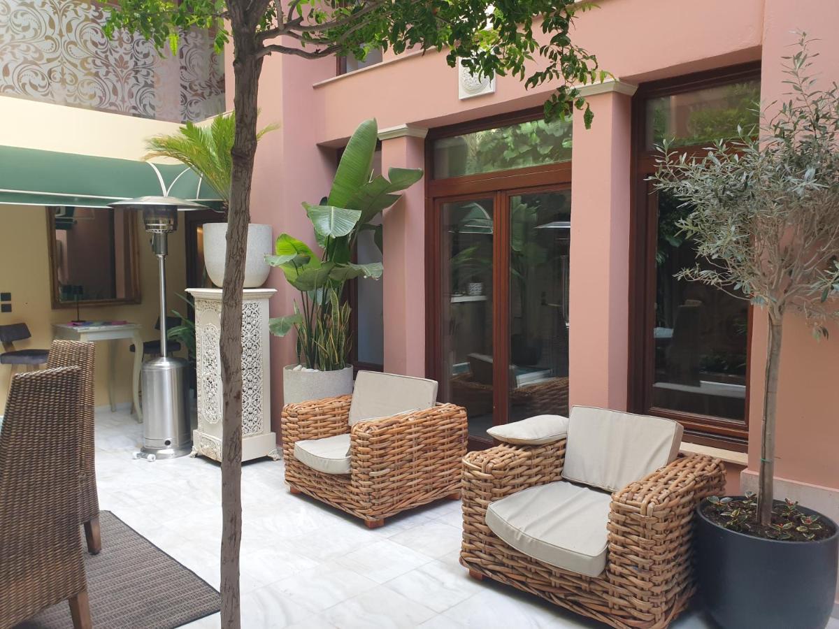 Farmaki Residence, Plaka Афины Экстерьер фото